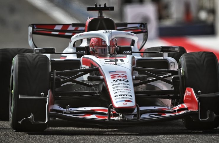 Esteban Ocon (FRA) Haas VF-26. 11.02.2026. Formula 1 Testing, Bahrain Test One, Sakhir, Bahrain, Day One